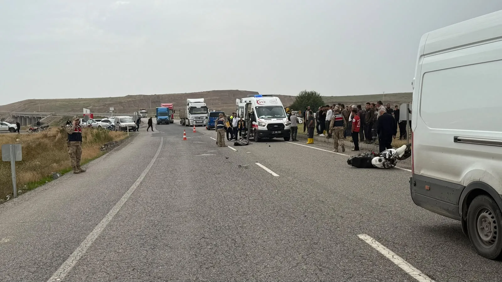 Bismil yolunda feci kaza 14 yaşındaki motosiklet sürücüsü hayatını kaybetti