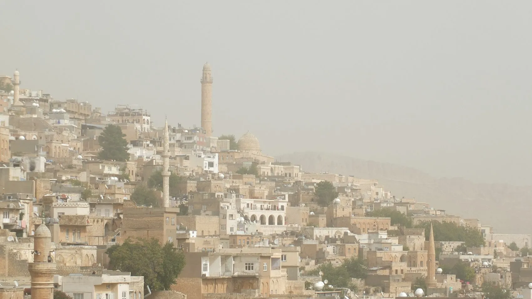 Mardin toz bulutu altında kaldı