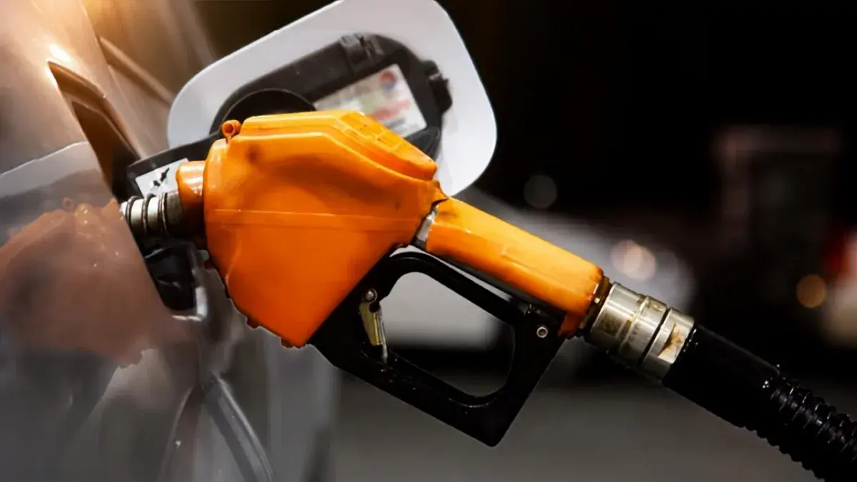 Akaryakıt fiyatları değişiyor: Benzine dev zam geliyor, motorine mazota zam  var mı? - TireboluHaber.net | Anında Haber
