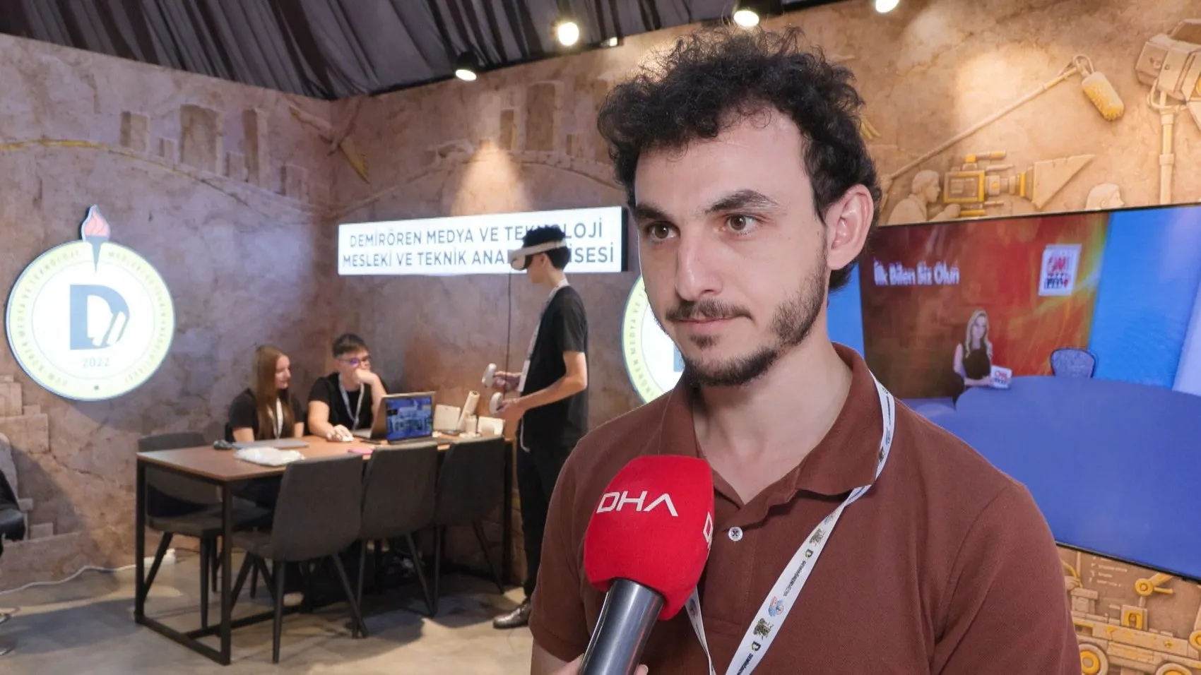 Genç muhabirler TEKNOFEST Şanlıurfa heyecanını sahada haberleştiriyor