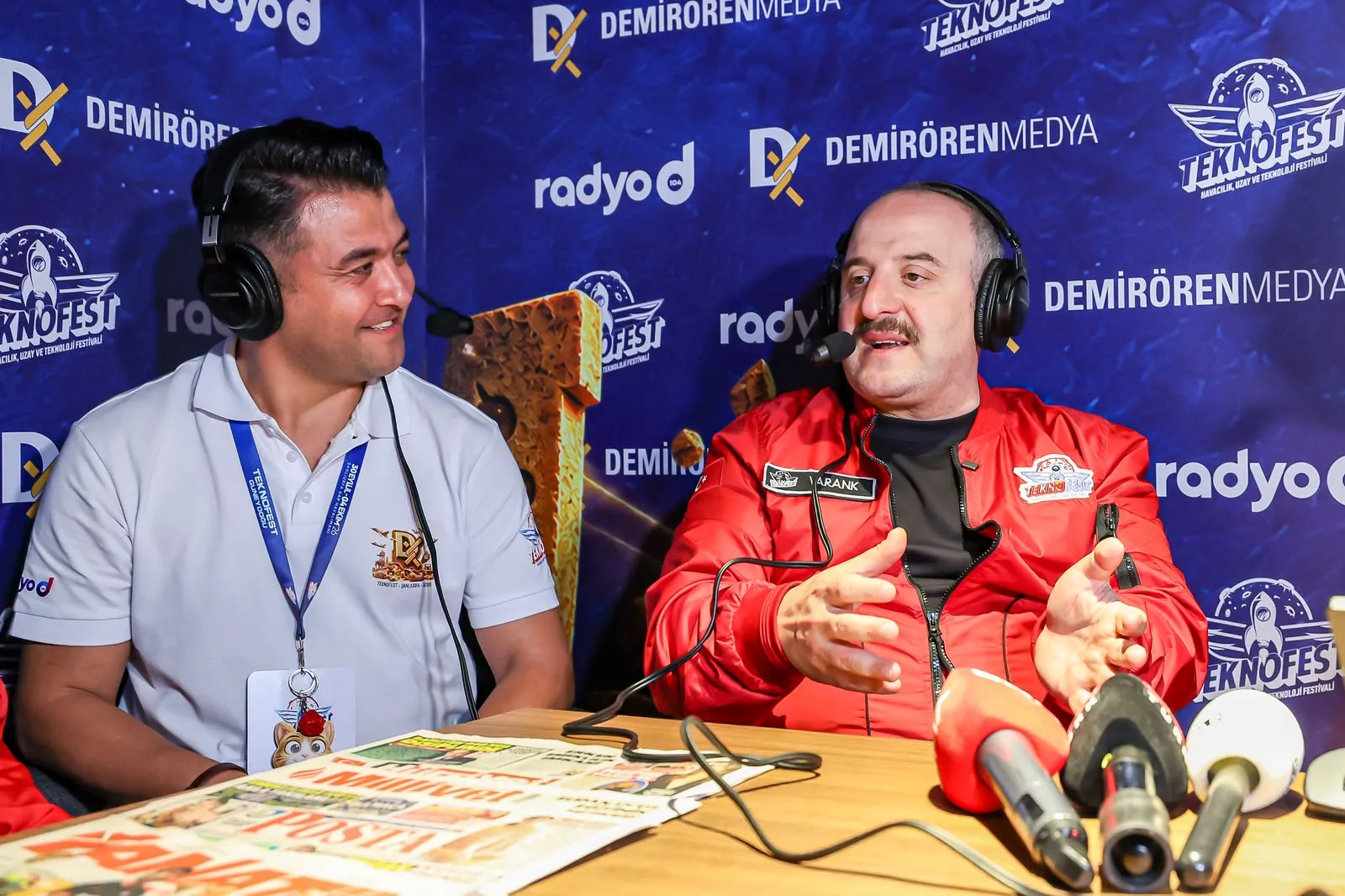 Mustafa Varank Şanlıurfa TEKNOFEST ziyaretinde gençlerin potansiyeline dikkat çekti