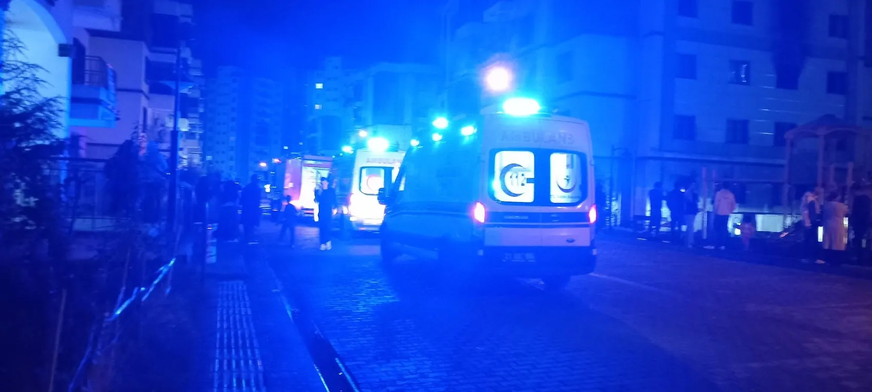 Diyarbakır'da apartman dairesinde korkutan yangın