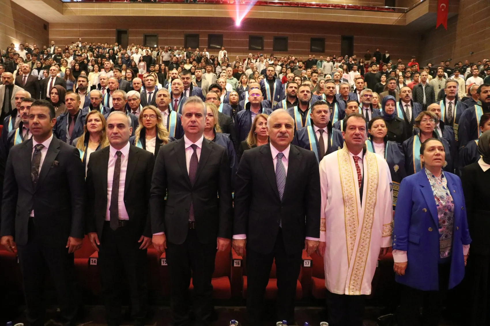 Hasan Basri Yalçın Diyarbakır'da barışın önemine dikkat çekti