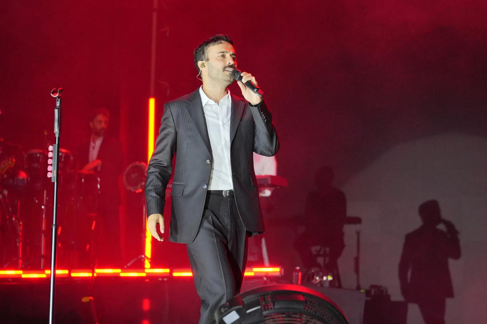 Diyarbakır Kültür Yolu Festivali Mert Demir konseriyle coştu