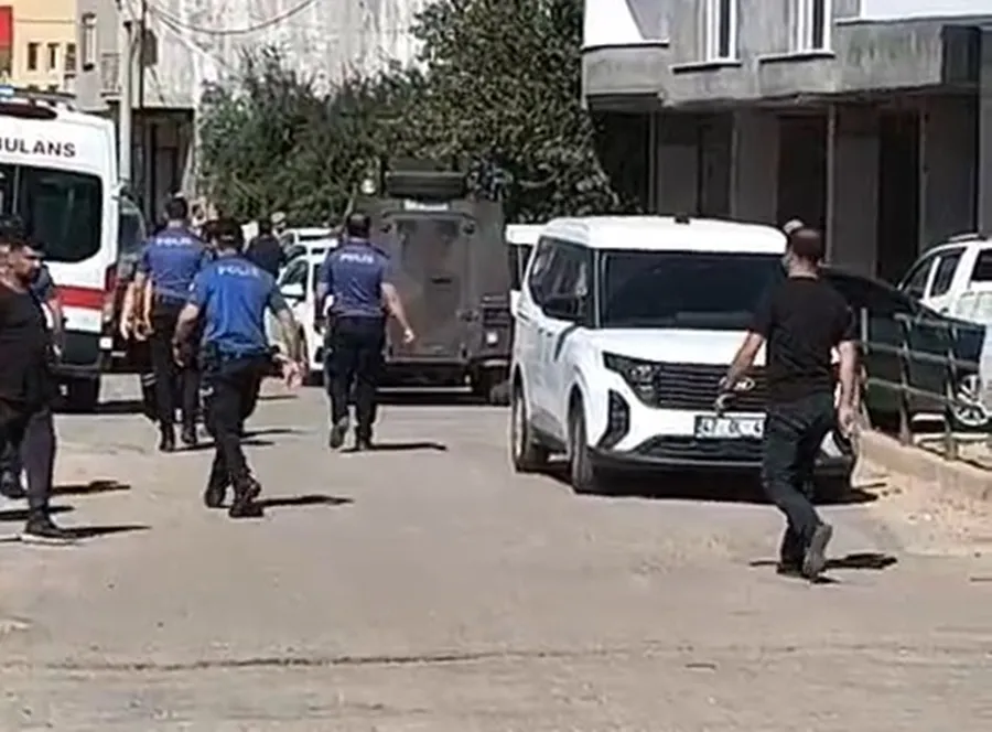 Mardin'de firari hükümlü jandarmayı görünce intihar girişiminde bulundu