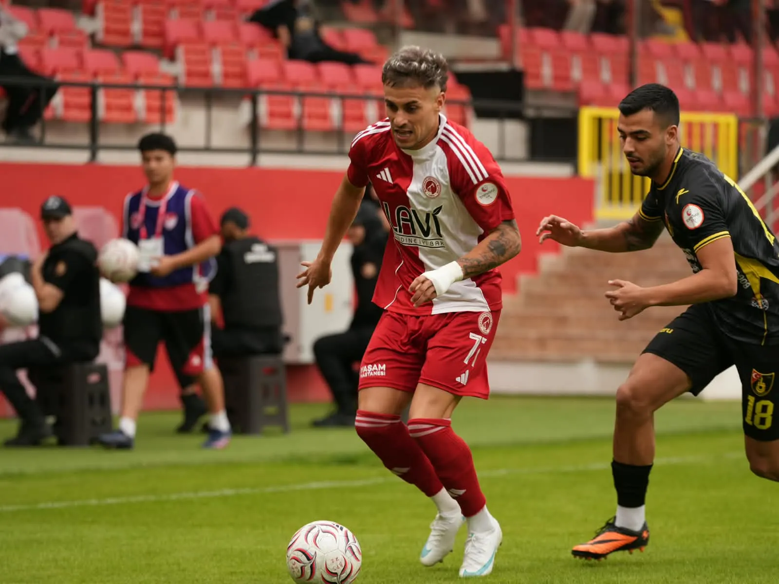 Batman Petrolspor evinde İstanbulspor engelini dört golle aştı