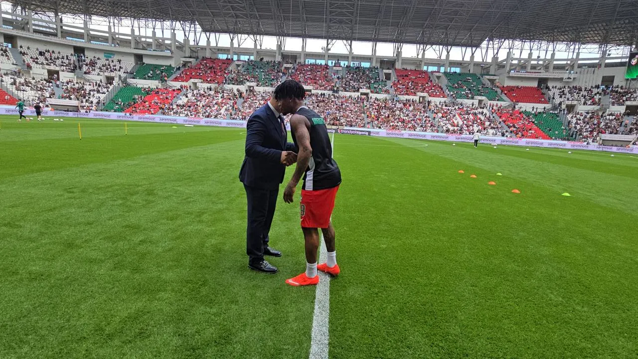 Amedsporlu Gift Orban eylül ayının golü ödülünü aldı
