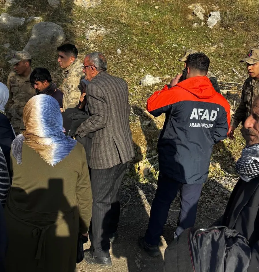 Şırnak'ta kaybolan işitme engelli genç 18 saat sonra mağarada bulundu
