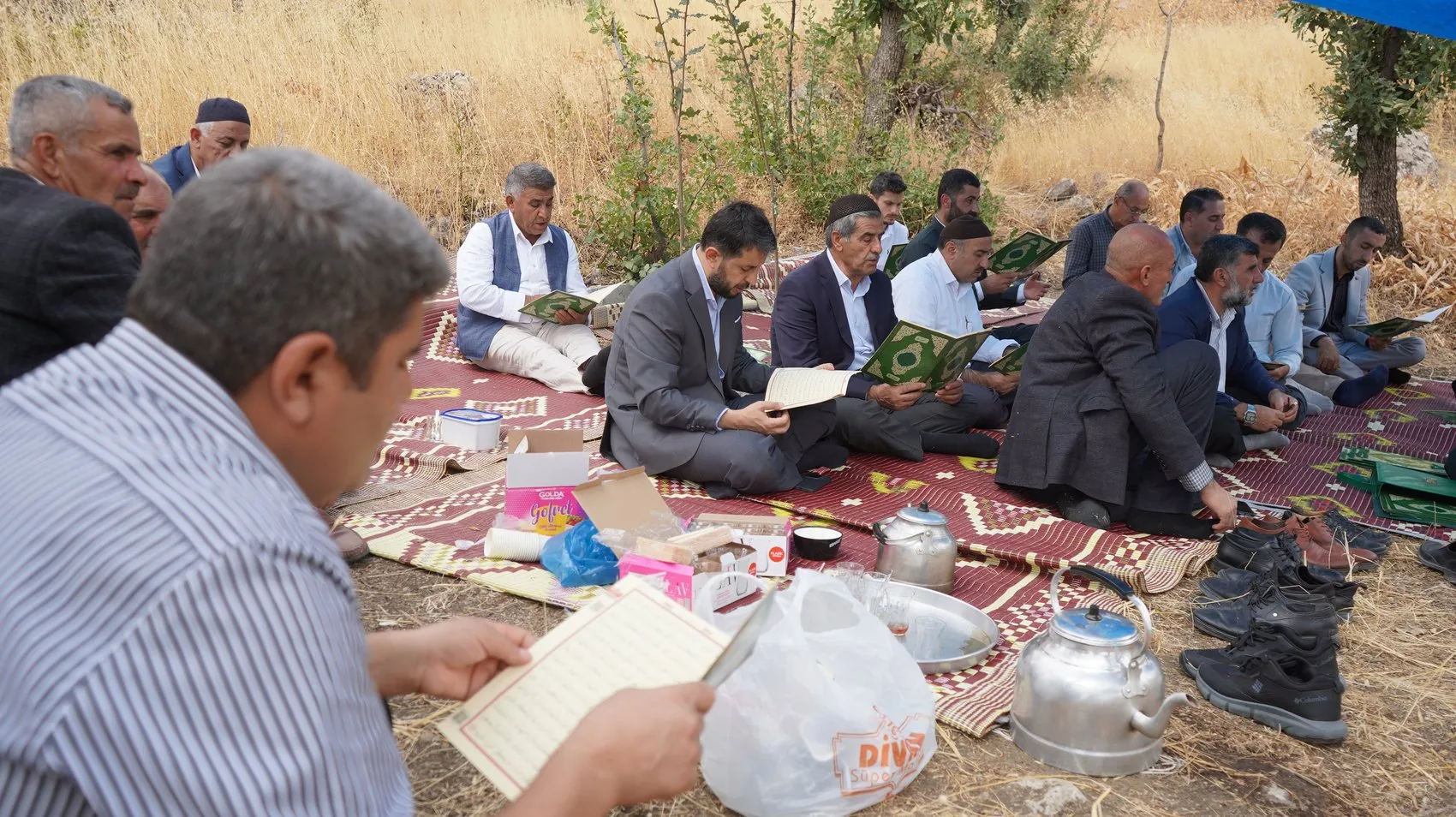 Şırnak'ta 300 yıllık mezarlık ziyareti geleneği 5 bin kişiyi buluşturdu