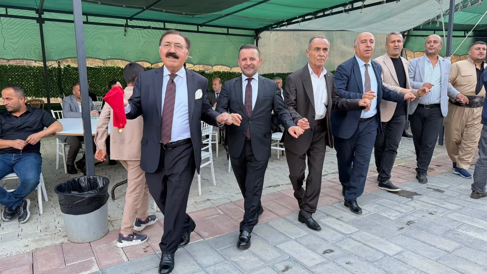 Şemdinli'de düğünlerde altın geleneğine sınır talebi