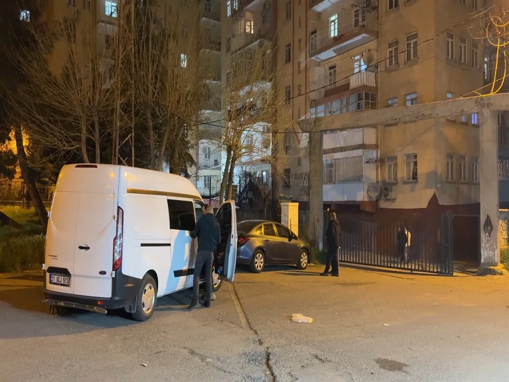 Diyarbakır'da ayrı yaşadığı eşini öldüren sanık için ağırlaştırılmış müebbet istendi