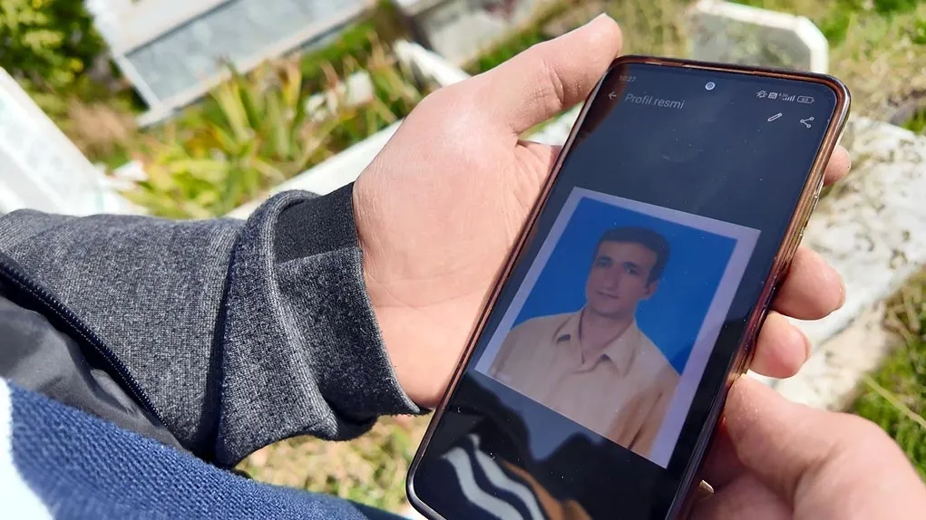 Van depreminin üzerinden 15 yıl geçti acılar hala taze