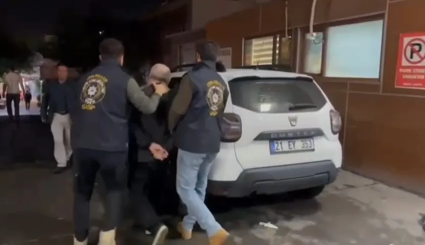 Diyarbakır'da 19 yıl önce işlenen cinayette anne ve baba gözaltında