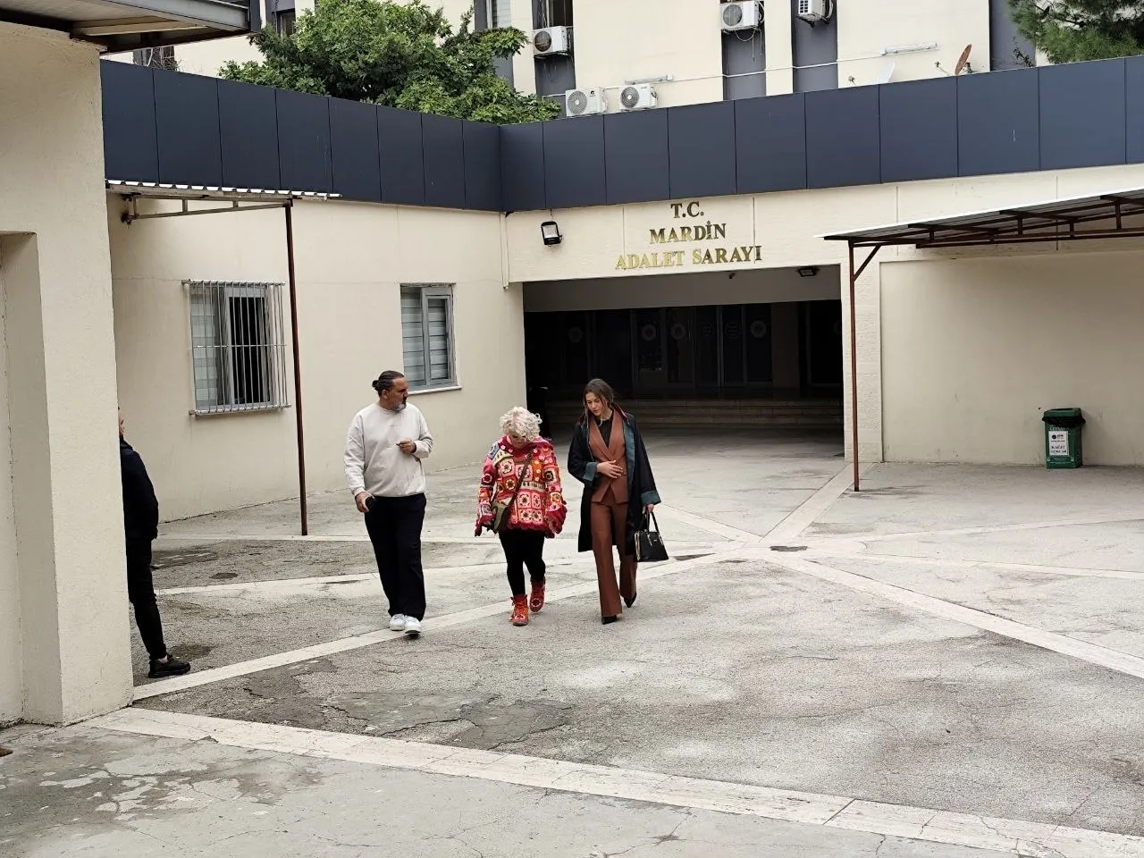 Mardinli Marilyn Monroe lakaplı Melek Karahan hapis cezası aldı