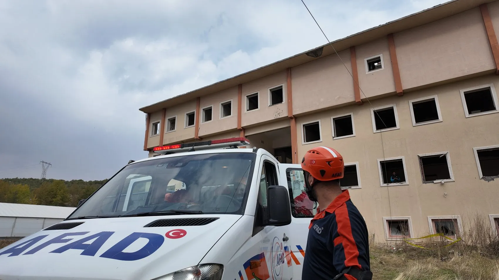Bingöl'de 7 büyüklüğünde deprem senaryolu geniş kapsamlı tatbikat