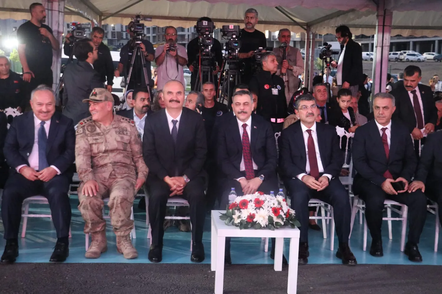 İçişleri Bakanı Çiftçi Batman'da yeni hizmet binalarının açılışını gerçekleştirdi