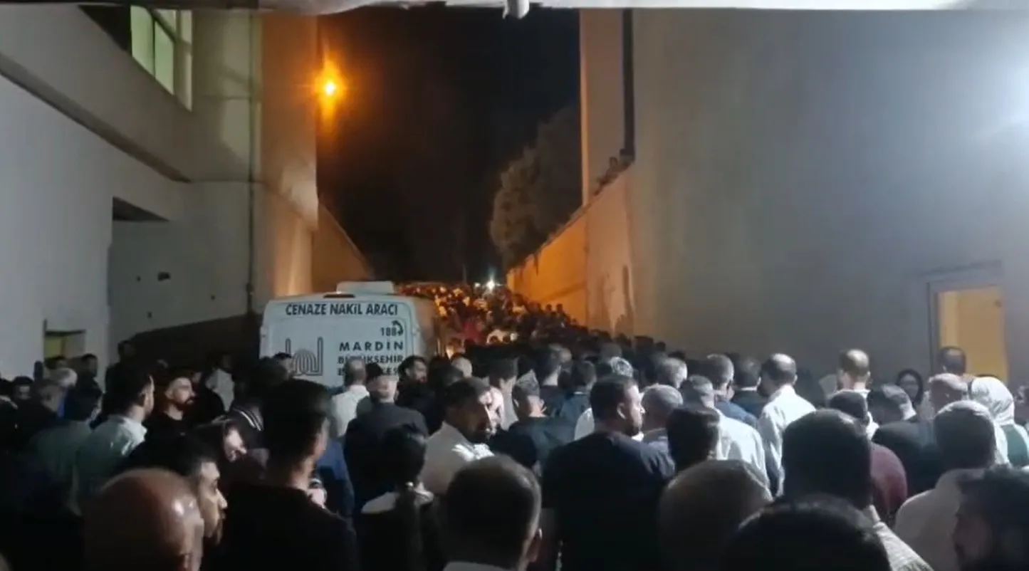 Mardin Nusaybin'de feci kaza: 4'ü çocuk 6 kişi hayatını kaybetti