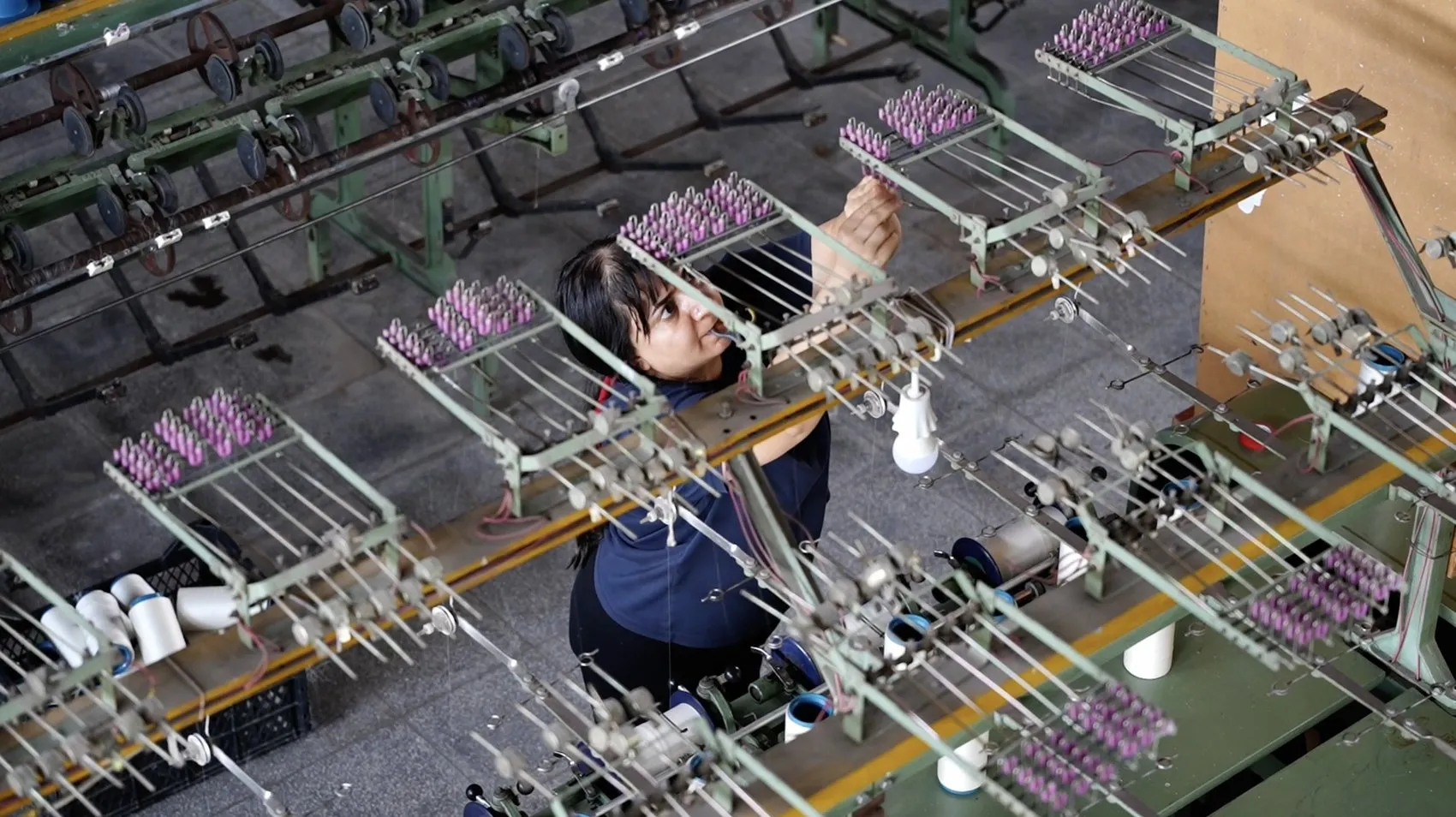 Diyarbakır Kulp ilçesinde ipek böcekçiliği binlerce aileye geçim kapısı oldu