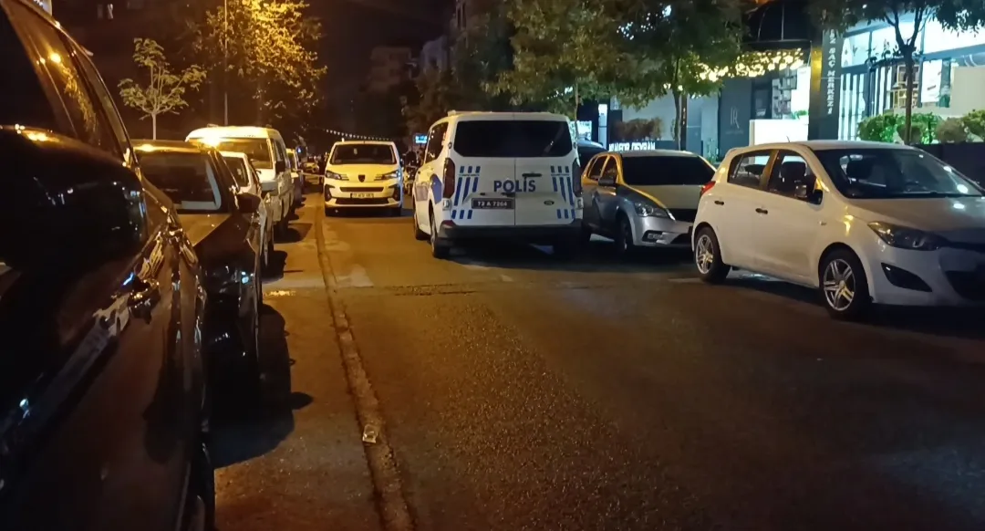 Batman GAP Mahallesi'nde iş yerine silahlı saldırı düzenlendi