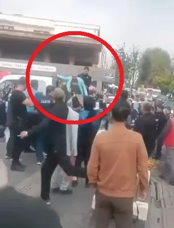 Diyarbakır Sur ilçesinde zabıta ve seyyar satıcı arasında arbede çıktı