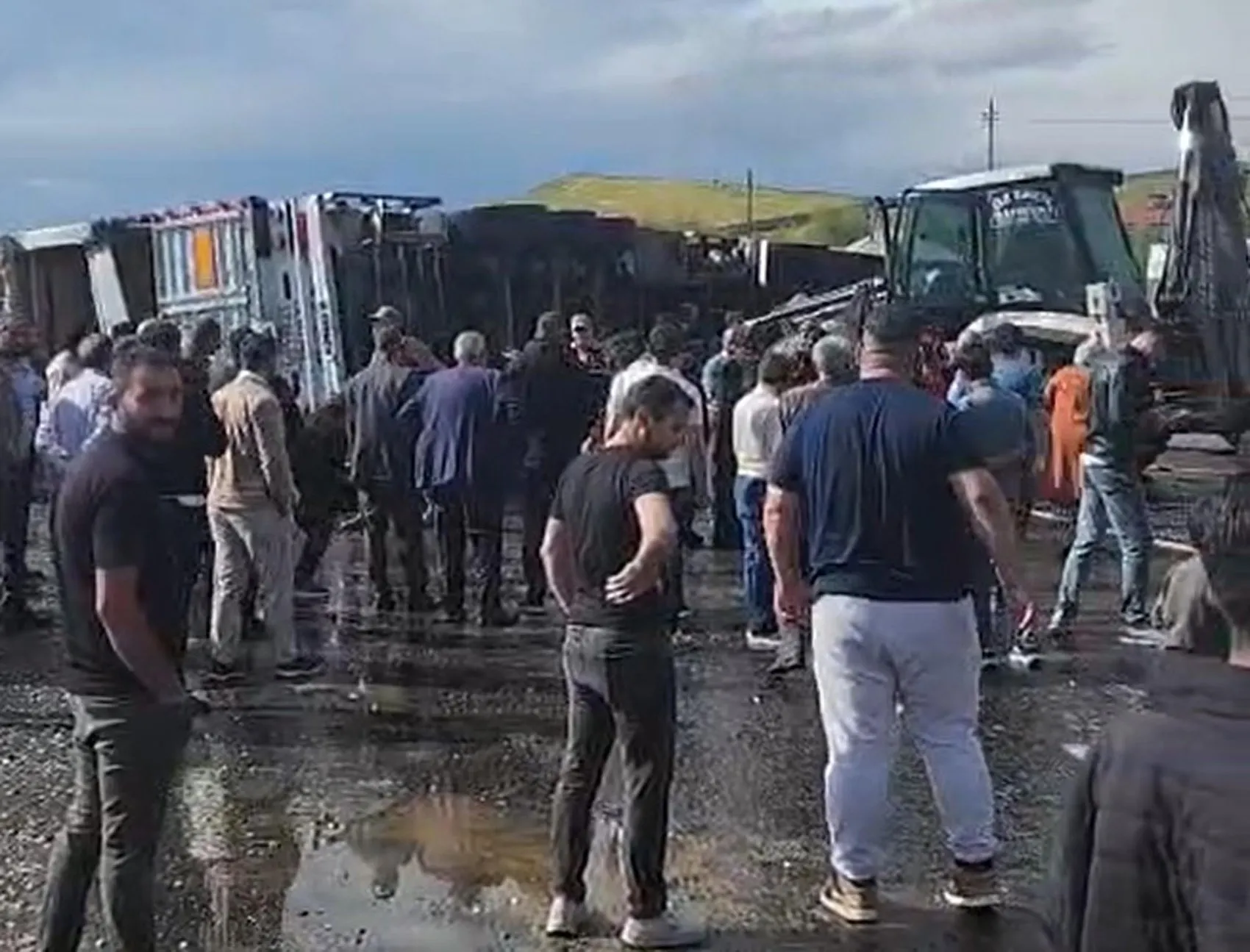 Ağrı trafiğinde ağır bilanço 1 ölü ve 6 yaralı