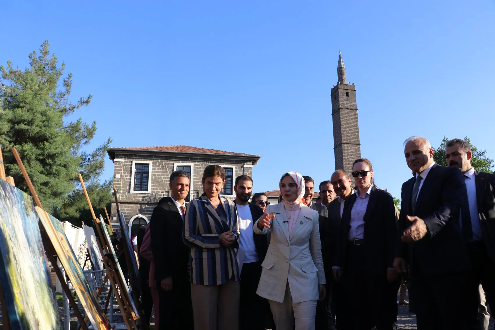 Gençlere evlilik desteği ve nüfus yaşlanması uyarısı