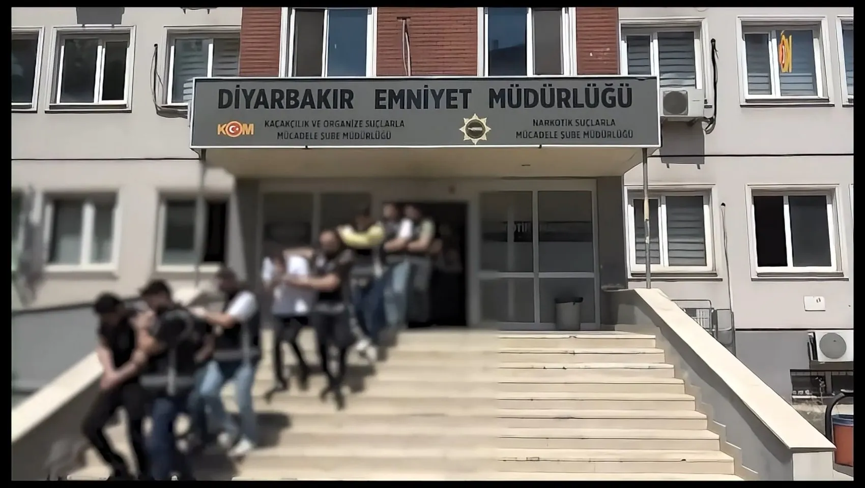 Diyarbakır merkezli suç örgütüne dev operasyon