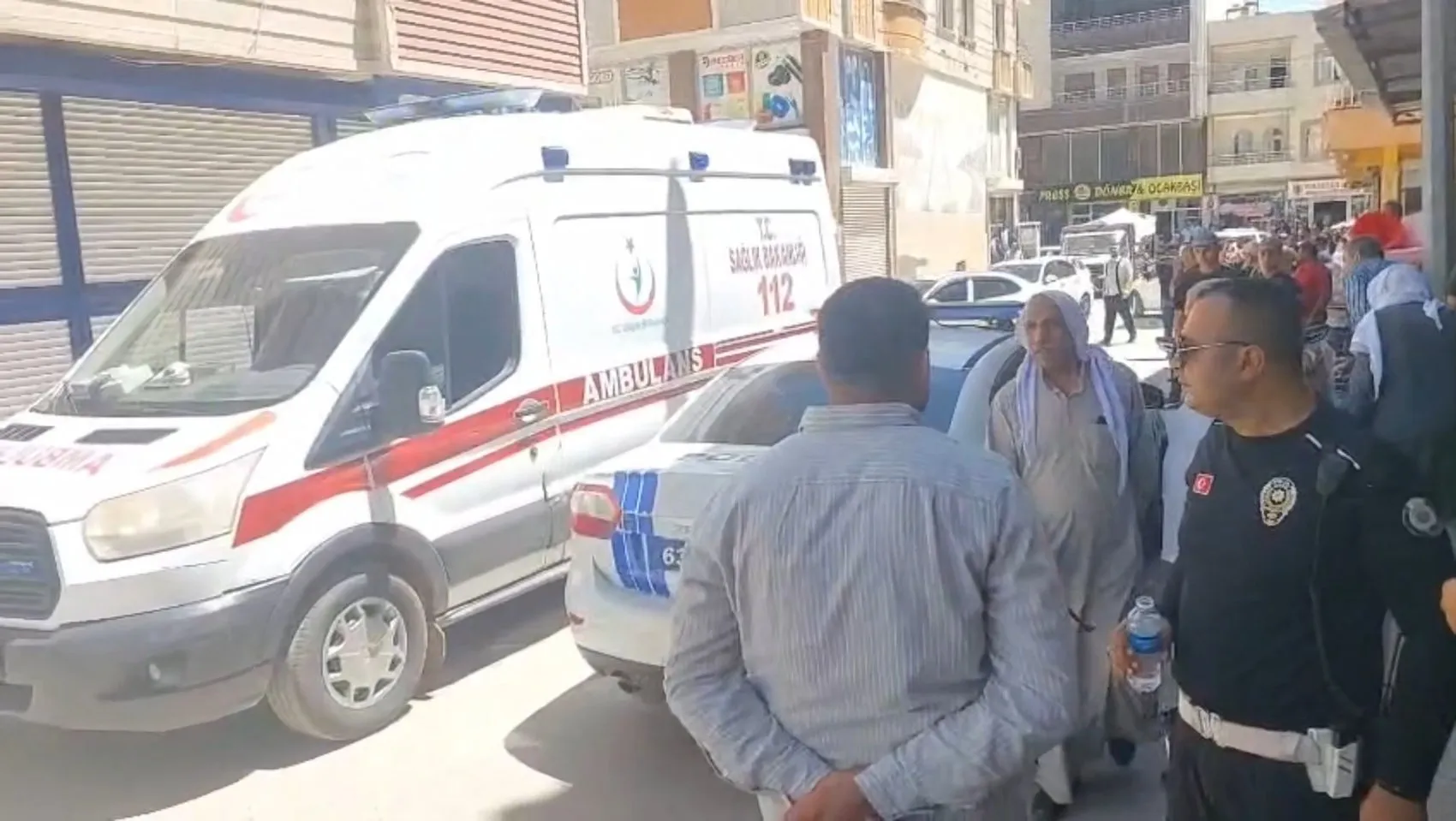 Viranşehir sokaklarında taşlı sopalı kavga 6 yaralı