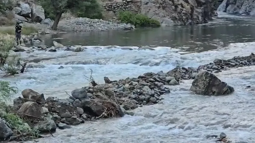 Sarım Çayı’nda kaybolan Vedat için suyun yönü değiştirildi