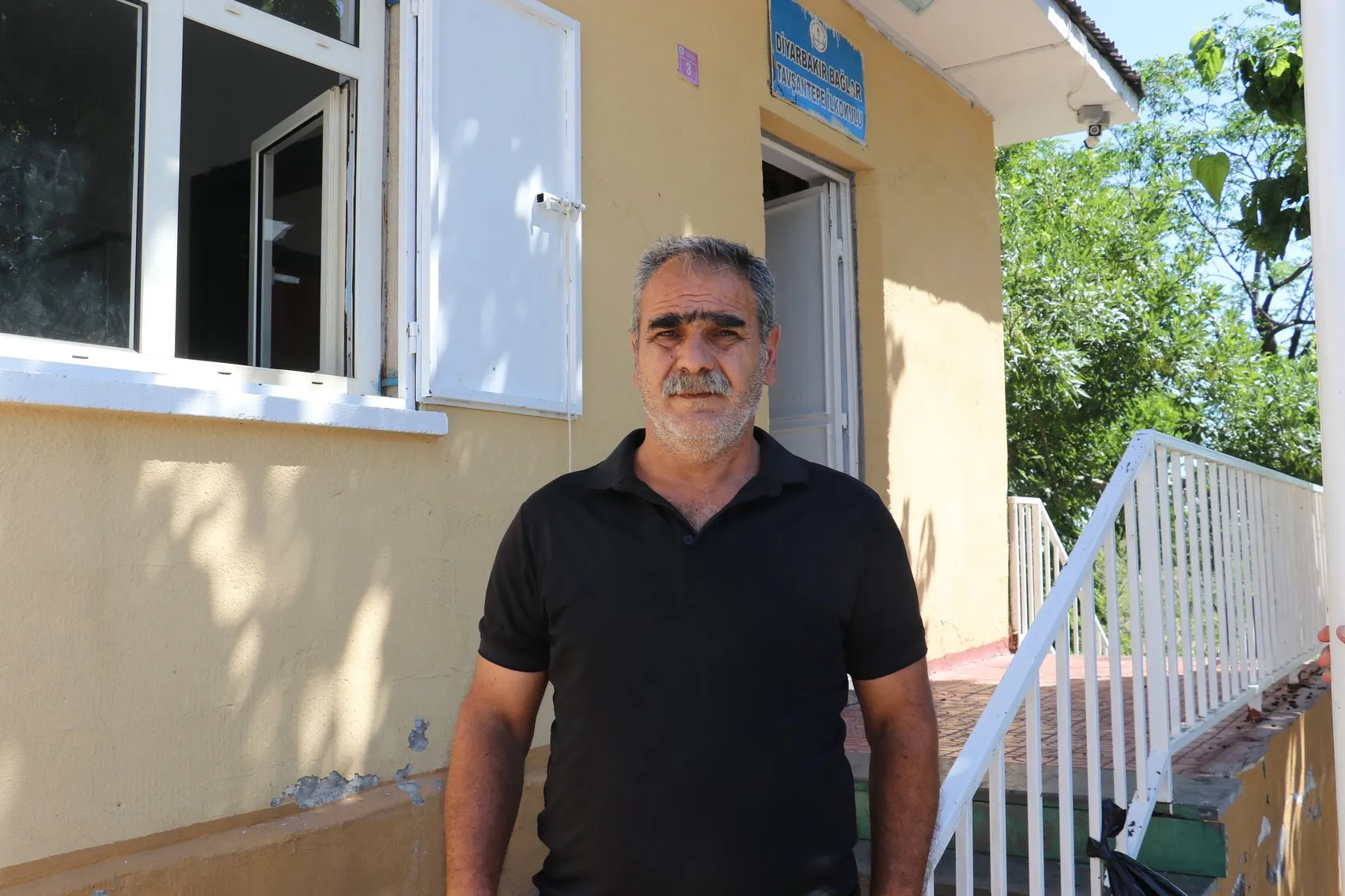 Tavşantepe Mahallesi muhtarlık koltuğu için sandık başında