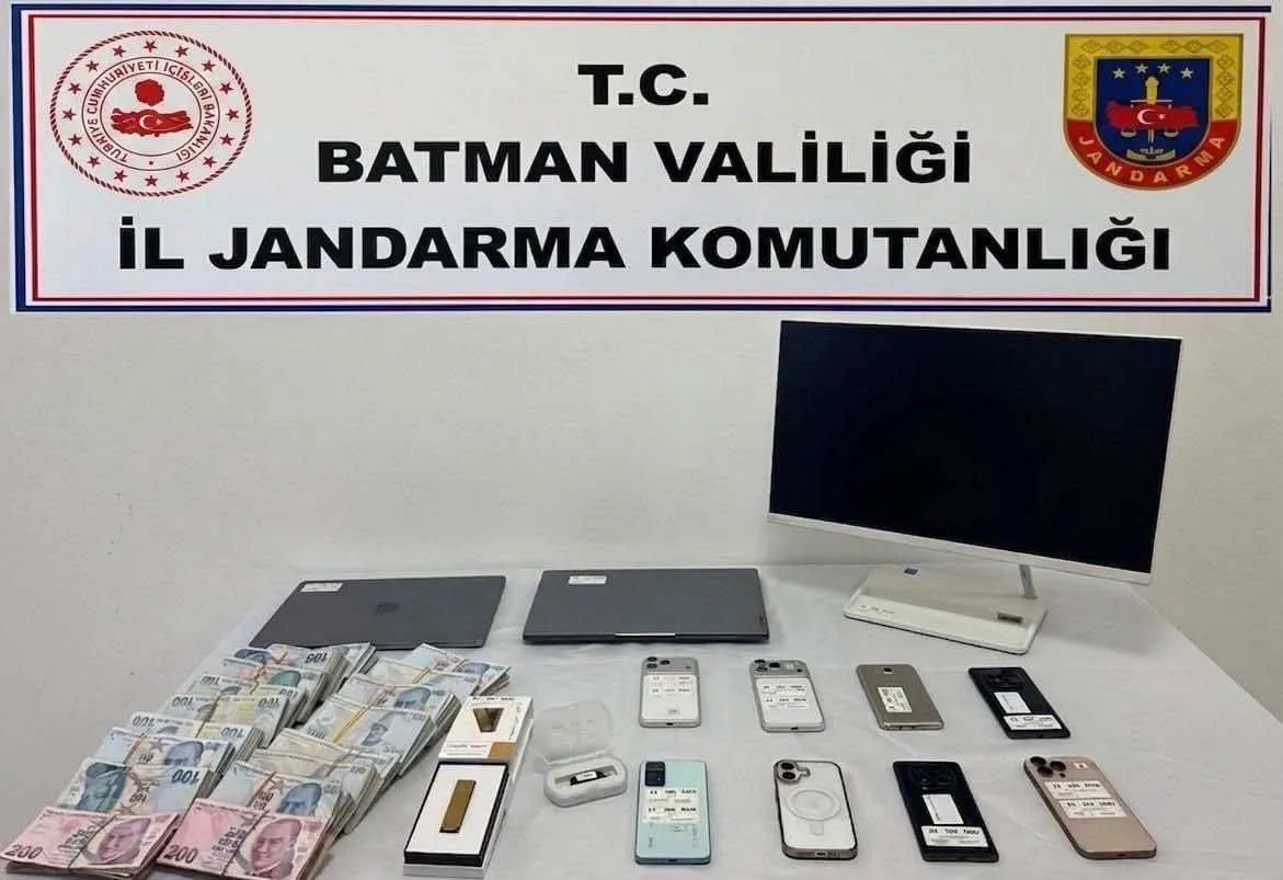 Batman merkezli yasa dışı bahis çetesine ağır darbe
