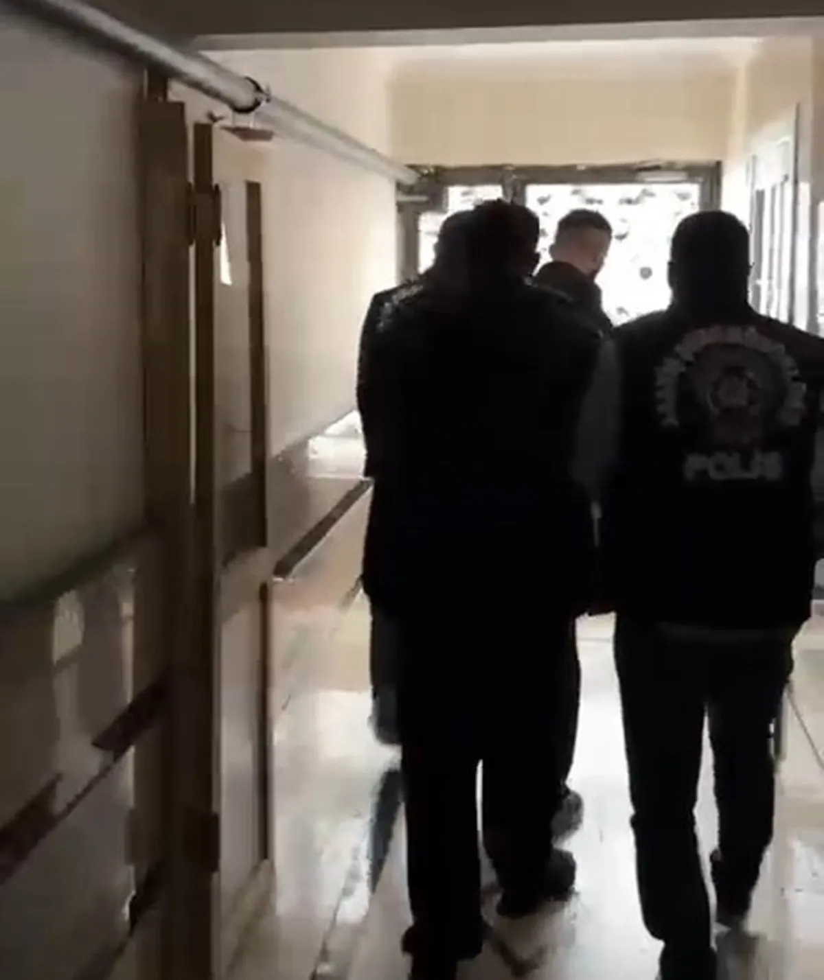 Banka görevlisiyiz diyerek dolandıran çete çökertildi
