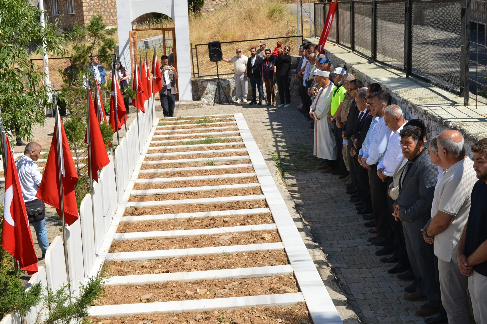 Mardin’de 39 yıl önceki katliamda hayatını kaybedenler anıldı