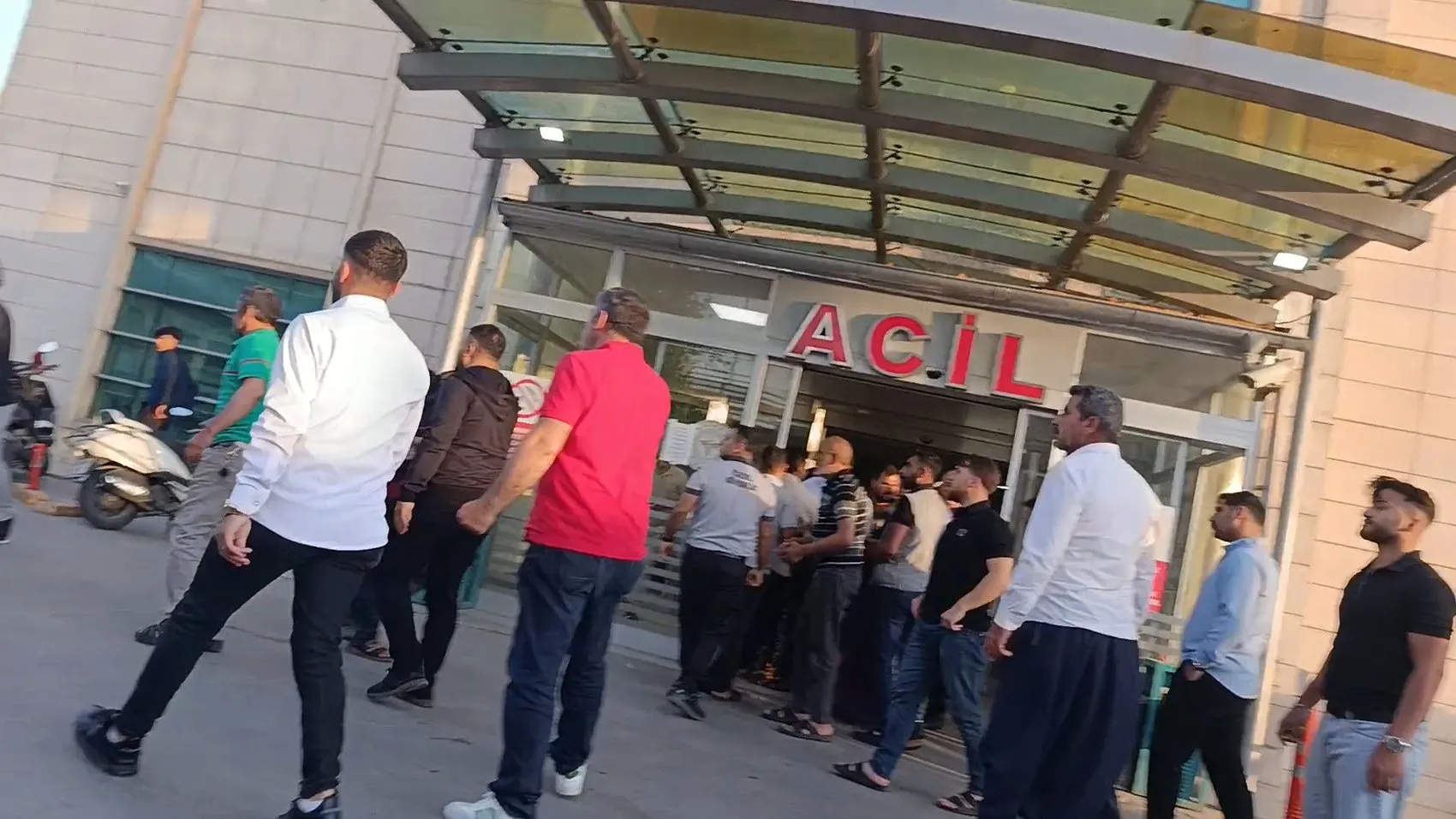 Şanlıurfa'da üç yaşındaki çocuğa çarpan sürücü hastanede darbedildi