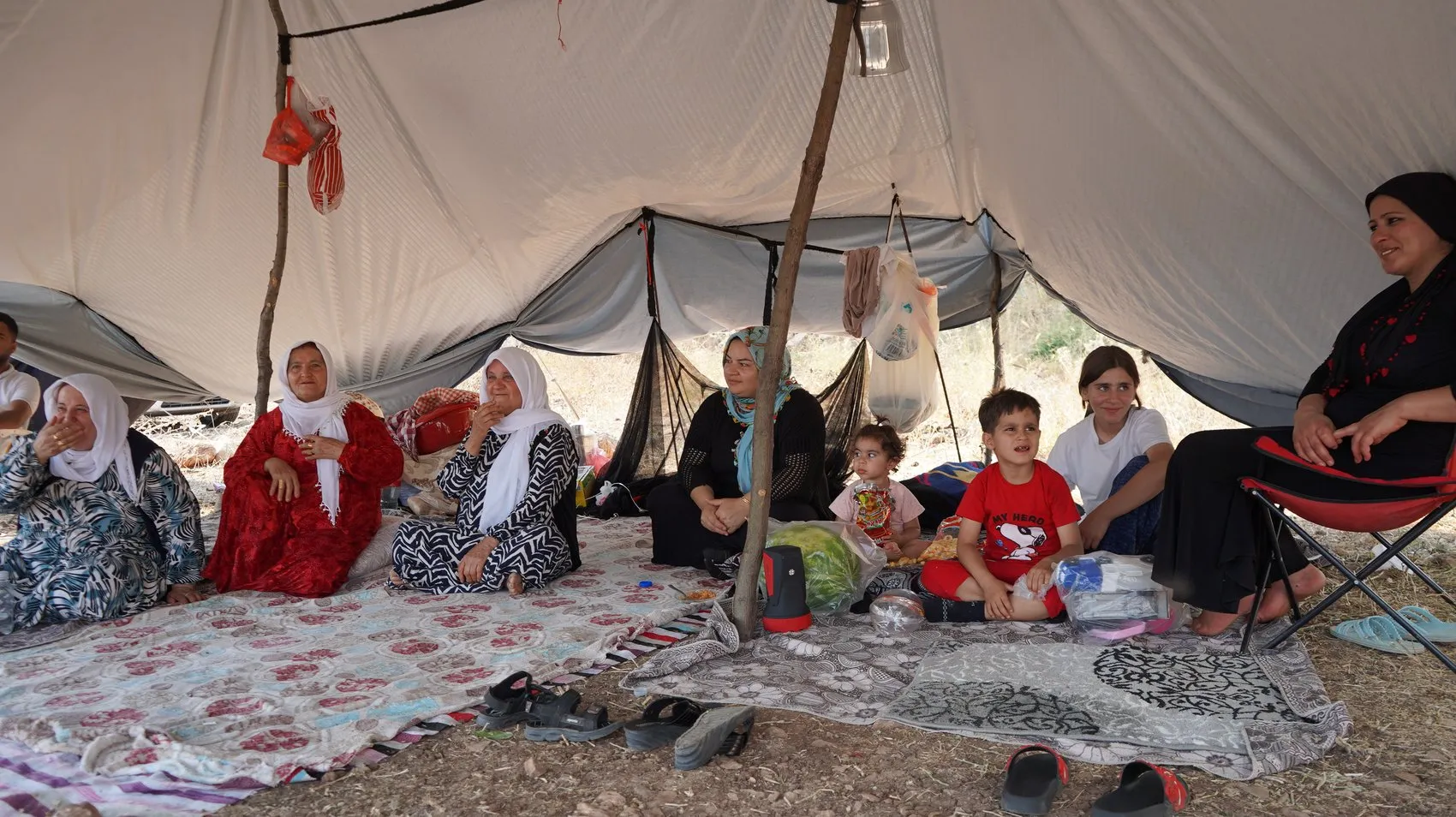 Şırnak'ta 32 yıllık hasret bitiyor Köylüler evlerine dönmek için çadır kurdu