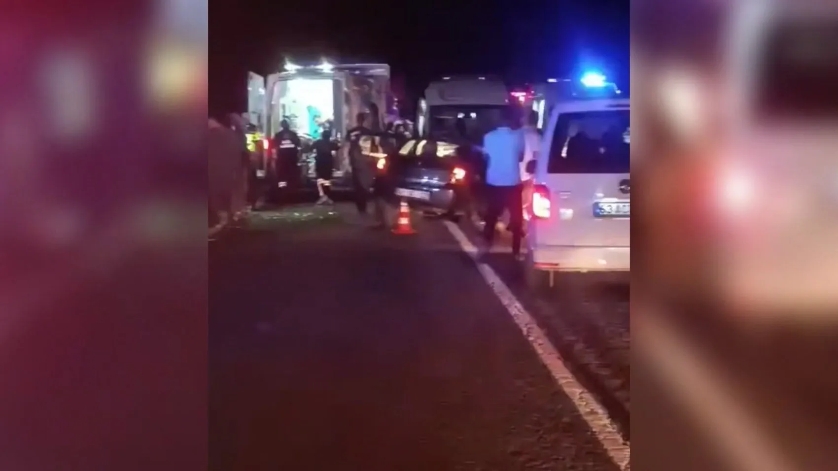 Şanlıurfa yolunda feci kaza 2 ölü ve 8 yaralı