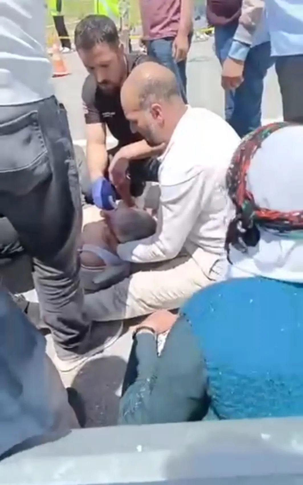 Van'da feci kaza İki araç çarpıştı, 4 kişi hayatını kaybetti