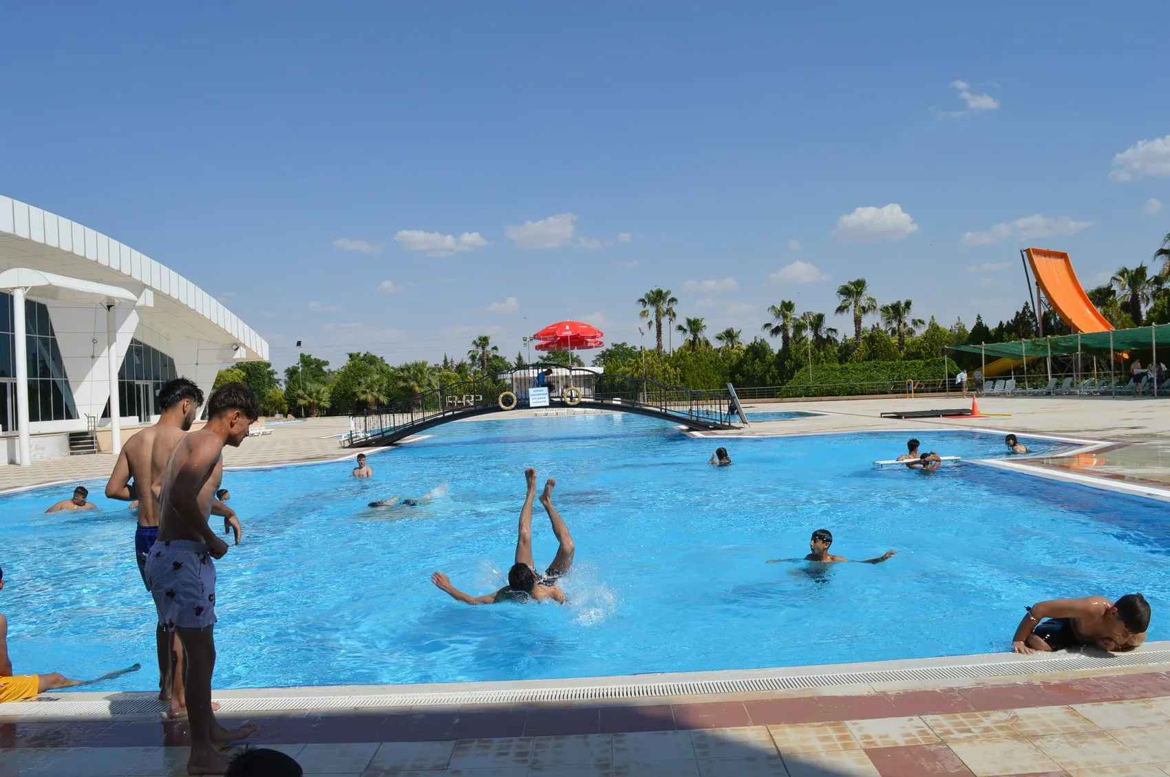 Mardin'de serinlemek isterken hayatınızı riske atmayın