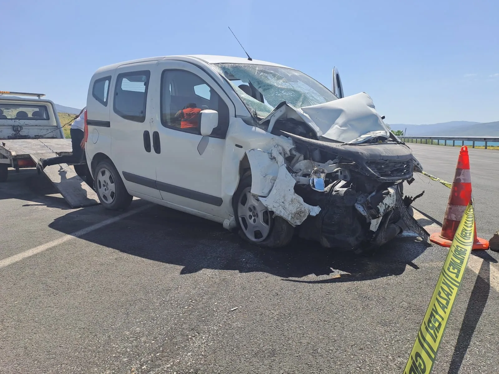 Van Erciş yolunda trafik kazası 1 şehit 5 yaralı