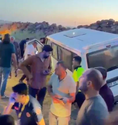 İdil yolunda feci kaza 1 ölü 4 yaralı