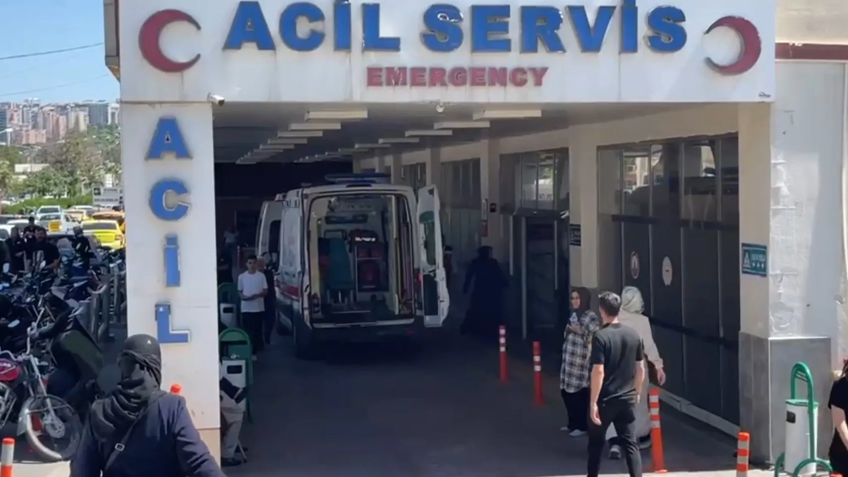 Şanlıurfa yolunda feci kaza 2 kişi hayatını kaybetti