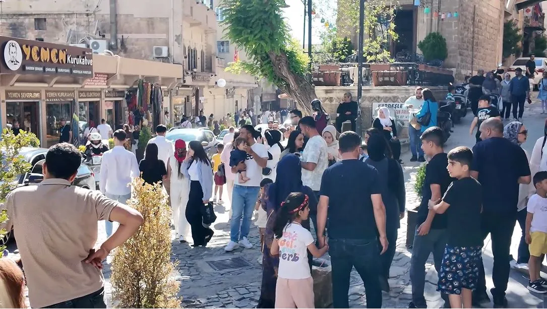 Mardin bayram tatilinde turist akınına uğradı