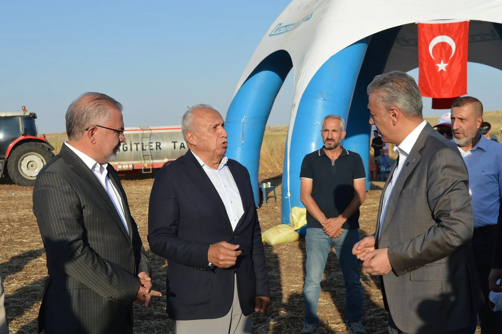 Mardin Ovası’nda bereketli hasat dönemi başladı
