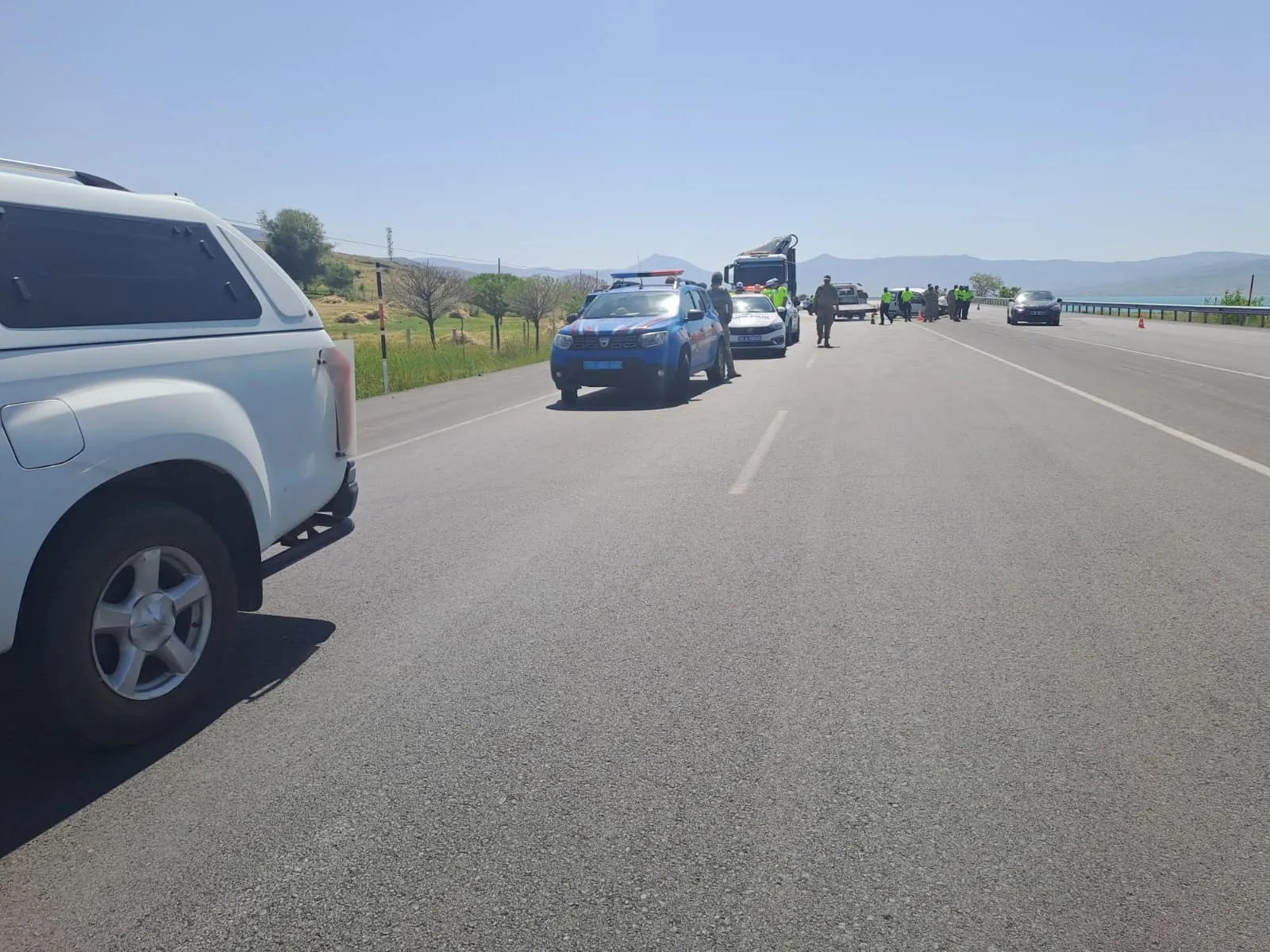 Van Erciş yolunda trafik kazası 1 şehit 5 yaralı