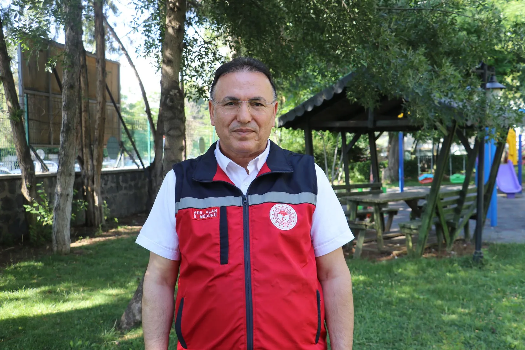 Diyarbakırlı çiftçiye anız uyarısı Geleceğinizi ateşe atmayın