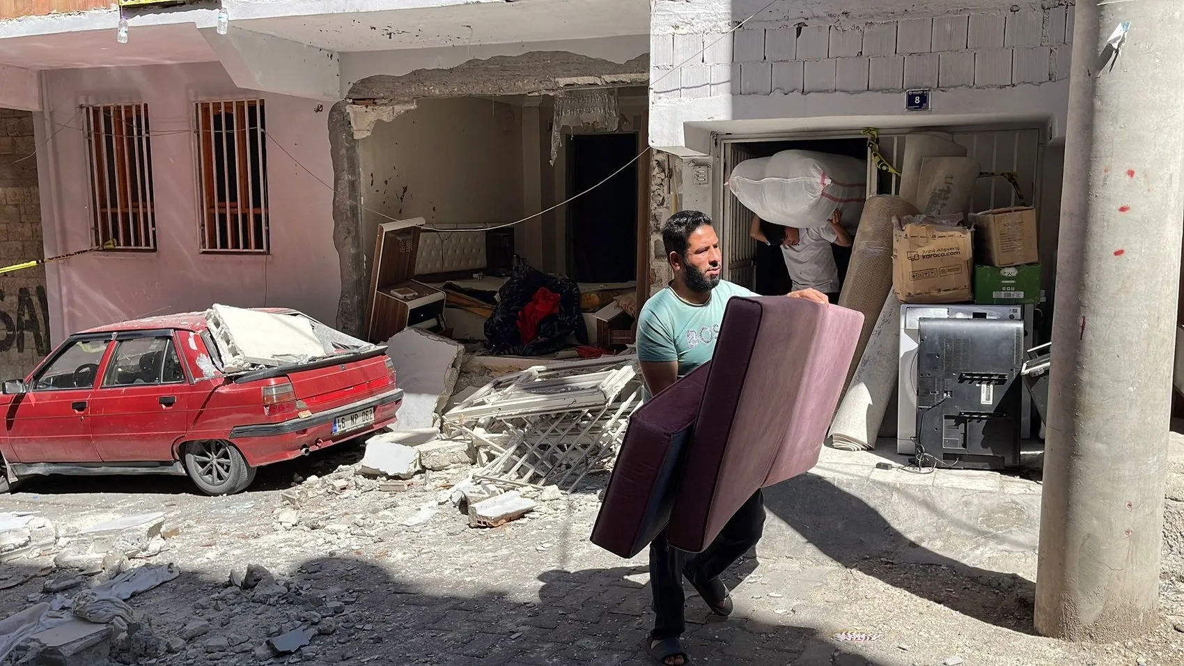 Şanlıurfa'da mutfak patlaması Bir kişi hastaneye kaldırıldı