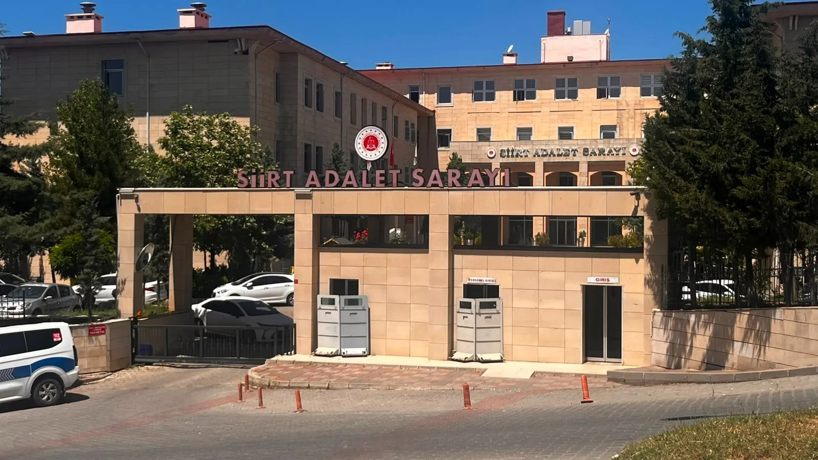 Siirt'te bıçaklı saldırı cinayetiyle ilgili 4 kişi hapse girdi