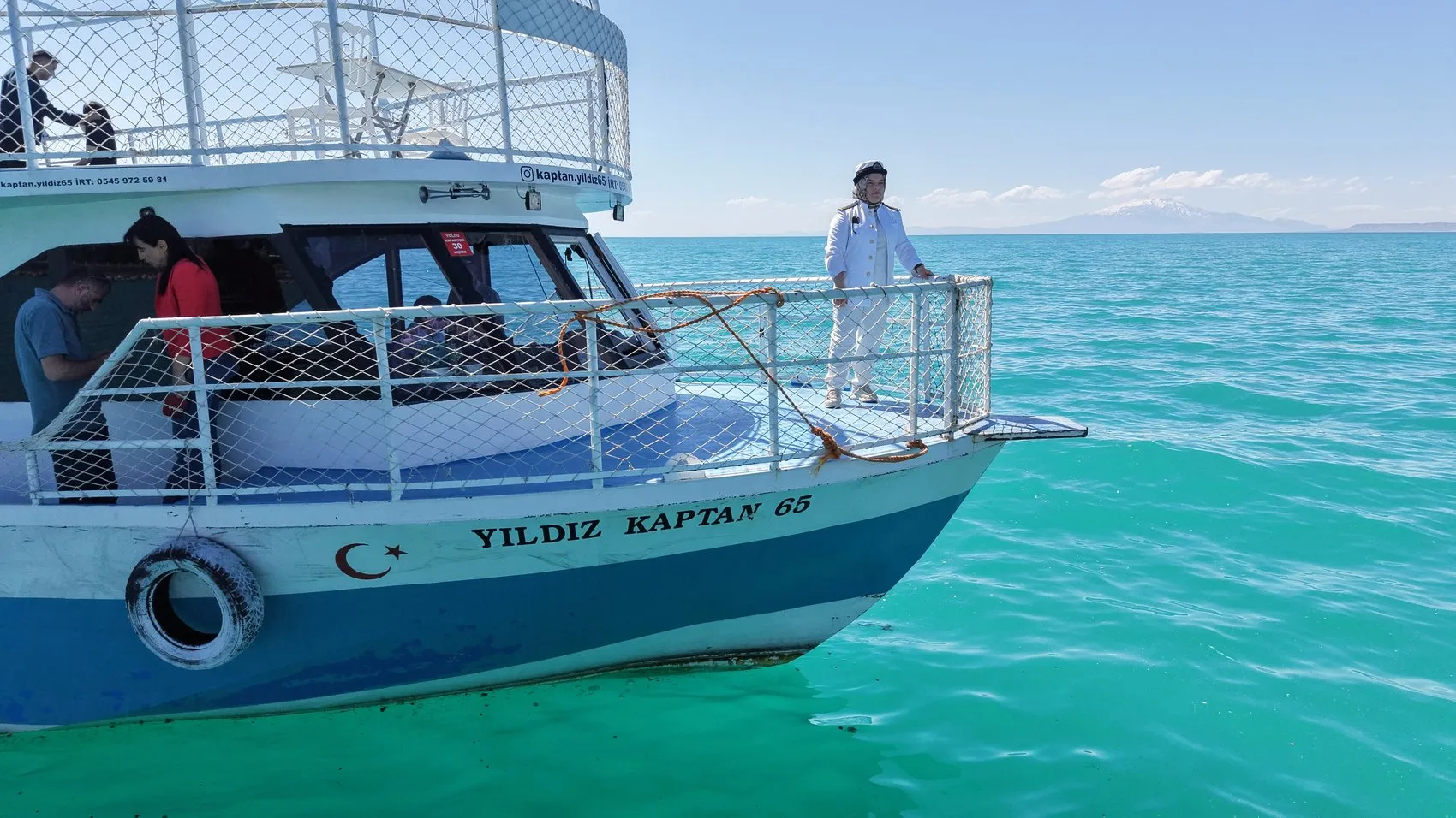 Van Gölü'nde dümen artık Yıldız Kaptan'a emanet