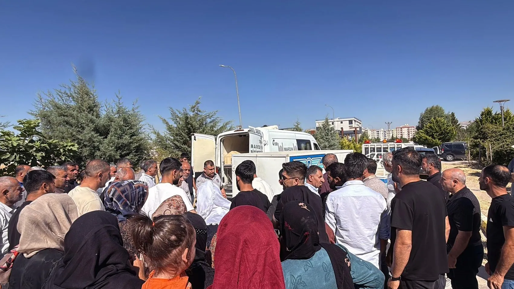 İspanya'da yaşamını yitiren Aziz Çaplık Mardin'de son yolculuğuna uğurlandı