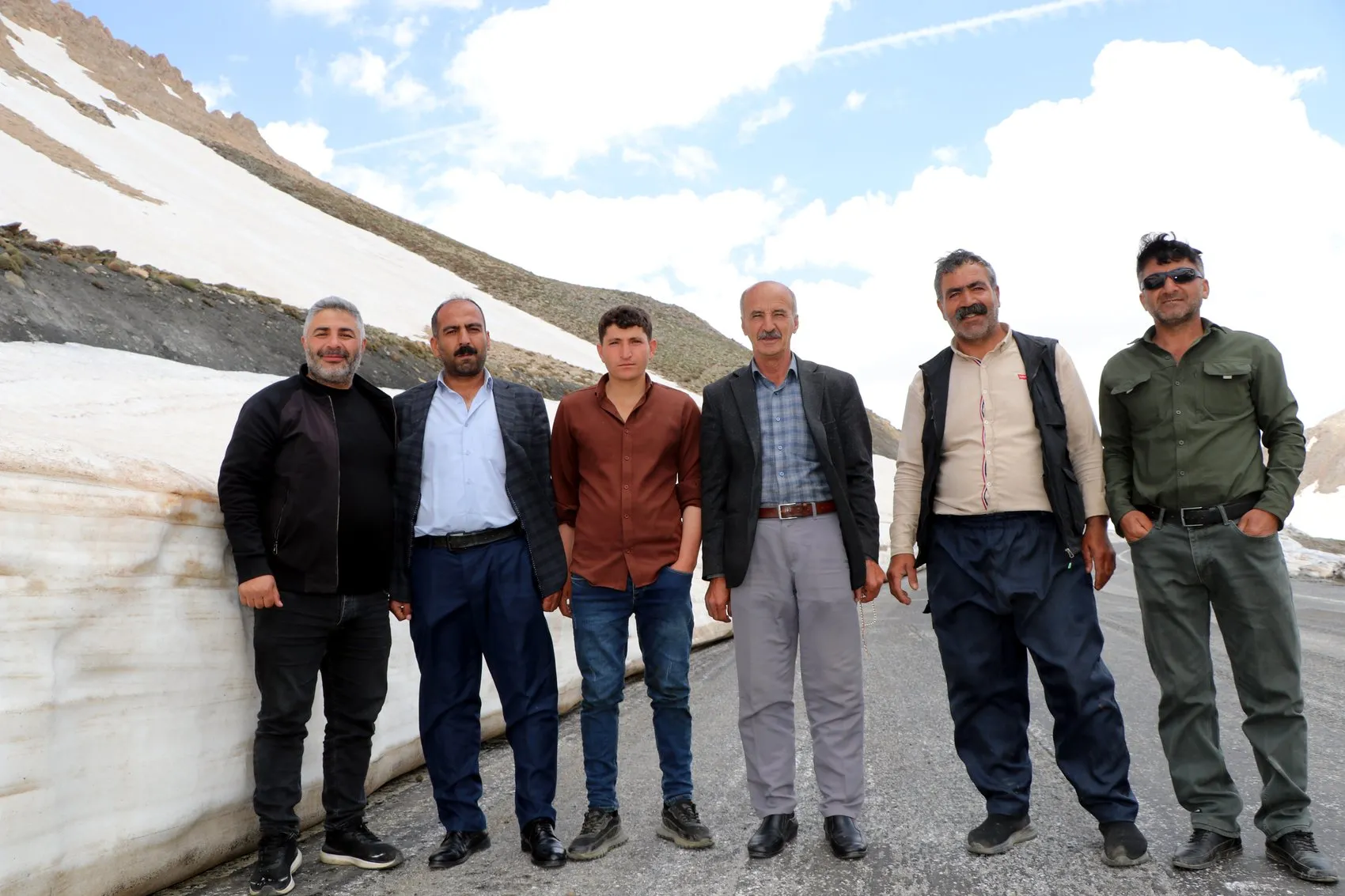 Van ve Bahçesaray arasındaki ulaşım çilesi 5,5 ay sonra sona erdi
